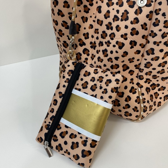 Taylor Gray Kimberly Tote Leopard Print/Pink - Picture 7 of 12